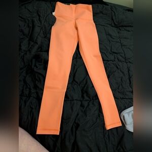 New TNA Strawberry Sorbet Leggings Size Xs Perfect Condition